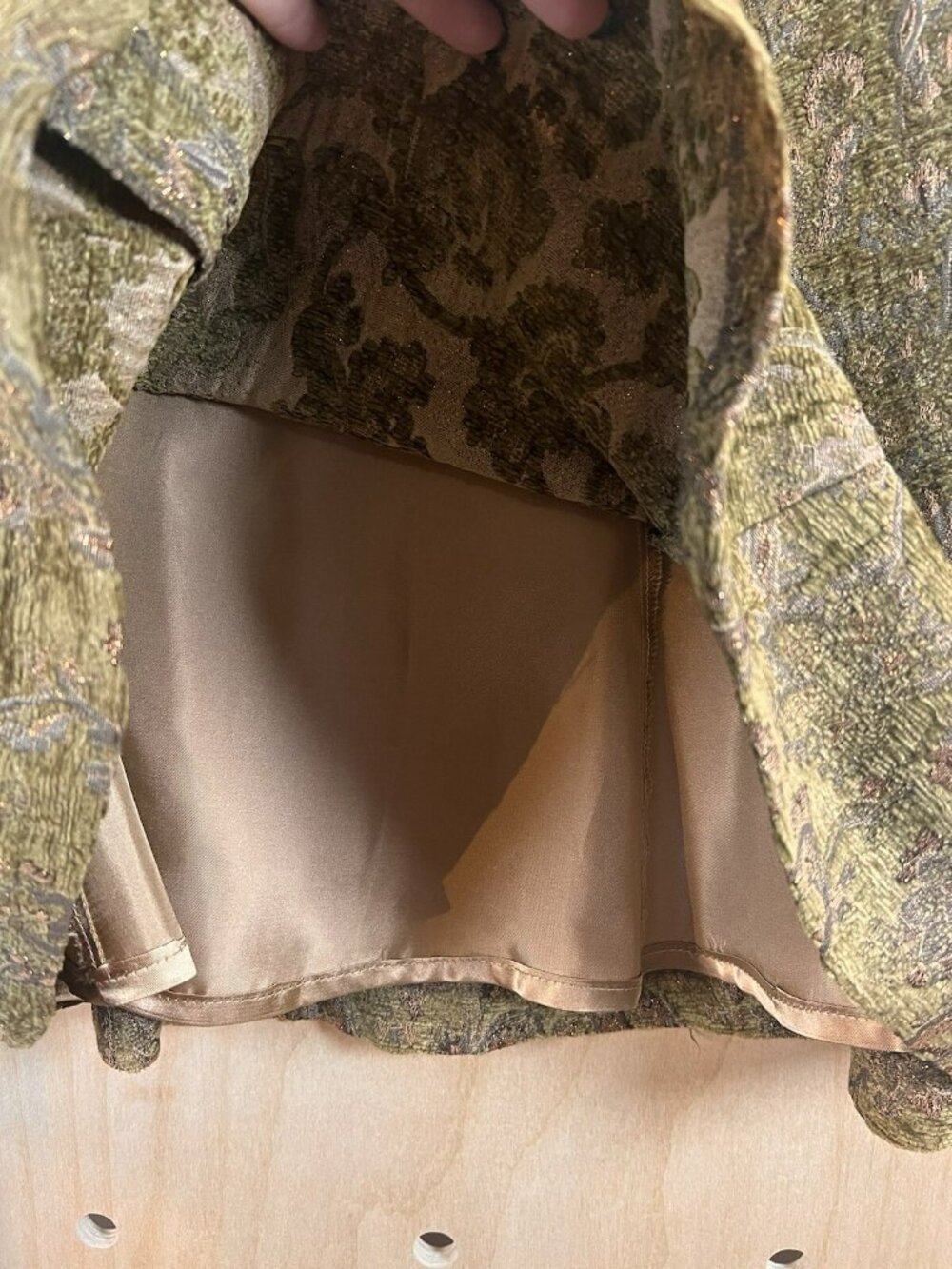 Vintage Charles Gray London Runway Skirt Size 4 Bronze Paisley Green Textured - Picture 10 of 15